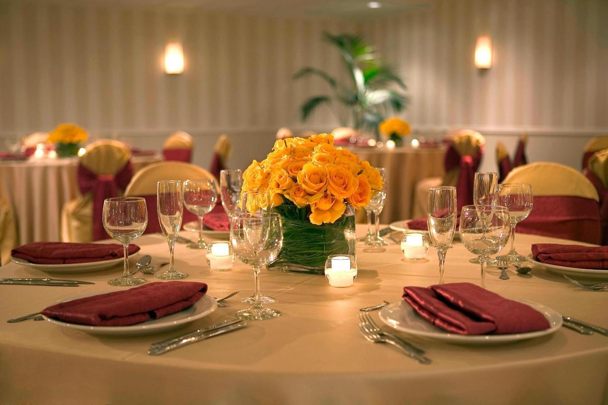 Four Points By Sheraton Wakefield Boston Hotel & Conference Center מראה חיצוני תמונה