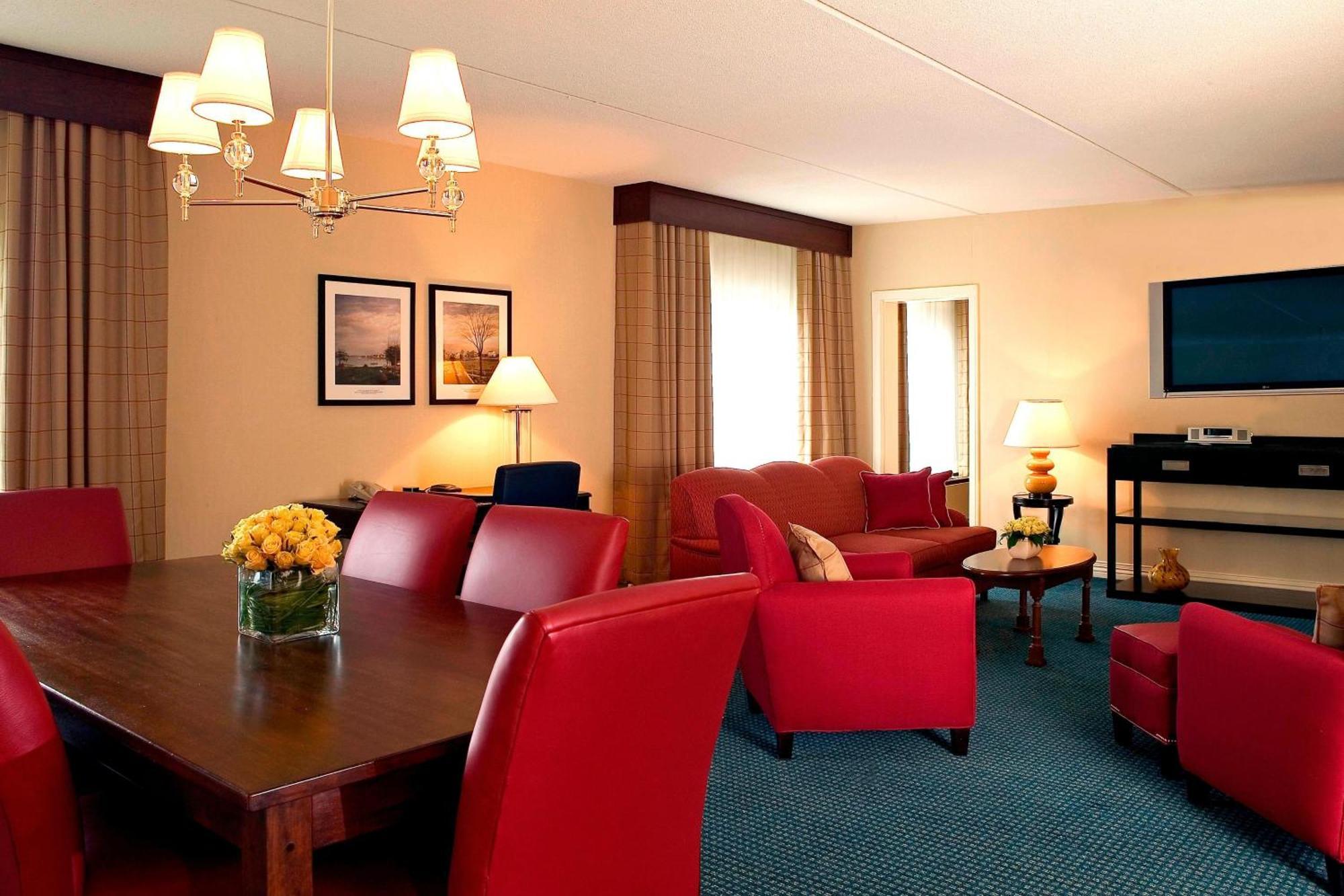 Four Points By Sheraton Wakefield Boston Hotel & Conference Center מראה חיצוני תמונה
